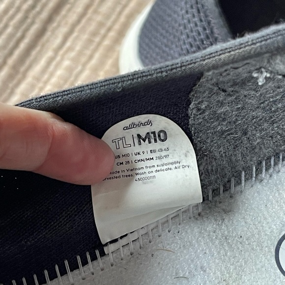 Allbirds Men’s slip on Mesh Tennis Shoes - Picture 4 of 7